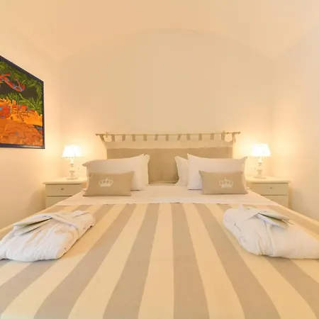 Queen - Luxury (adults Only) Guest house